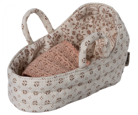 Carrycot  - Baby Mouse (Mouse not included)